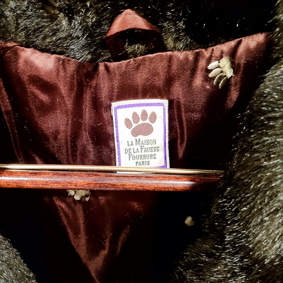 Vintage La Maison De La Fausse Fourrure Paris - Picture 4 of 4